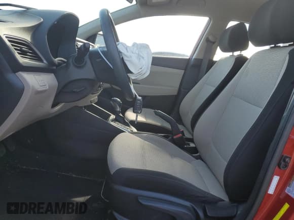 ✅ 2019 Hyundai Accent SE • VIN: 3KPC24A36KE088473 • Лот: 50649025. Опубликован ранее на Copart с пробегом 44 962 миль. Бесплатный доступ к архиву аукционных продаж из США и подробный отчёт об истории автомобиля на DreamBid. Изображение 7.