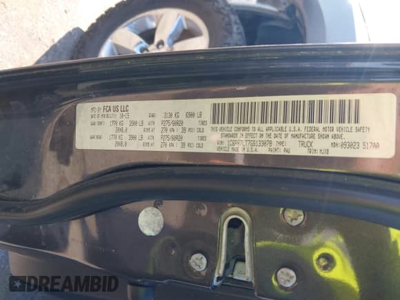 ✅ 2016 Ram 1500 Big Horn • VIN: 1C6RR7LT7GS133078 • Lot: 43164307. Wystawiony na IAAI z przebiegiem 203 544 mil. Bezpłatny archiwum sprzedaży aukcyjnych z USA i szczegółowy raport historii pojazdu na DreamBid. Zdjęcie 9.