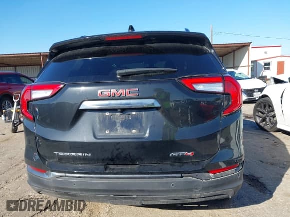 ✅ 2024 GMC Terrain AT4 • VIN: 3GKALYEG4RL385602 • Lot: 43562073. Listed on IAAI with 31,191 mi. Free auction sales archive from the USA and detailed vehicle history report at DreamBid. Image 17.