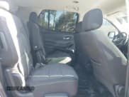 ✅ 2021 Chevrolet Traverse LT Cloth • VIN: 1GNEVGKW1MJ230154 • Lot: 43524907. Wystawiony na IAAI z przebiegiem 49 312 mil. Bezpłatny archiwum sprzedaży aukcyjnych z USA i szczegółowy raport historii pojazdu na DreamBid. Zdjęcie 8.