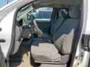 2015 Nissan Frontier S z VIN 1N6BD0CTXFN766572, wystawiony jako Copart lot #65778795 z przebiegiem 178 081 mil mil oraz Czysty tytuł • Clean title. Historia ofert i sprzedaży dostępna na DreamBid. Obrazek 7.