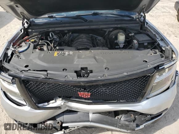 ✅ 2019 Chevrolet Suburban LS • VIN: 1GNSCGKC5KR248685 • Lot: 82559625. Listed on Copart with 112,465 mi. Free auction sales archive from the USA and detailed vehicle history report at DreamBid. Image 12.