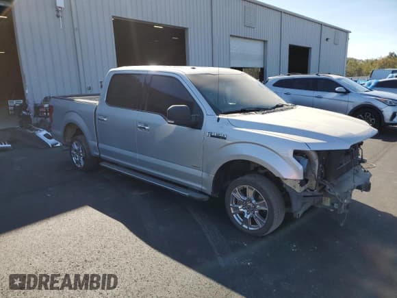 ✅ 2015 Ford F-150 XLT • VIN: 1FTEW1CP0FKF20330 • Lot: 93225925. Listed on Copart with Not provided. Free auction sales archive from the USA and detailed vehicle history report at DreamBid. Image 4.