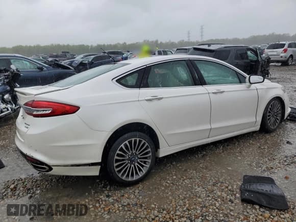 ✅ 2018 Ford Fusion Titanium • VIN: 3FA6P0D90JR247220 • Лот: 80492255. Опубликован ранее на Copart с пробегом Не указан. Бесплатный доступ к архиву аукционных продаж из США и подробный отчёт об истории автомобиля на DreamBid. Изображение 3.
