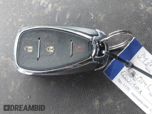 ✅ 2019 Chevrolet Equinox LT • VIN: 3GNAXJEV6KL286265 • Лот: 42690229. Опубликован ранее на IAAI с пробегом 83 944 миль. Бесплатный доступ к архиву аукционных продаж из США и подробный отчёт об истории автомобиля на DreamBid. Изображение 11.