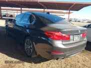 ✅ 2017 BMW 5 Series 540i • VIN: WBAJE5C3XHG916824 • Лот: 43189419. Опубликован ранее на IAAI с пробегом 77 251 миль. Бесплатный доступ к архиву аукционных продаж из США и подробный отчёт об истории автомобиля на DreamBid. Изображение 3.