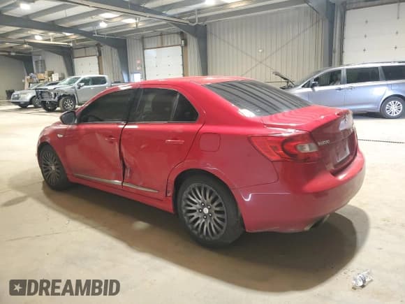 ✅ 2010 Suzuki Kizashi • VIN: JS2RF9A59A6100073 • Лот: 51319865. Опубликован ранее на Copart с пробегом 167 710 миль. Бесплатный доступ к архиву аукционных продаж из США и подробный отчёт об истории автомобиля на DreamBid. Изображение 2.