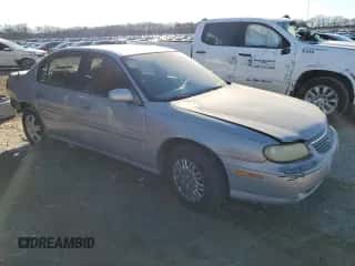 1999 Chevrolet Malibu z VIN 1G1ND52M5X6106418, wystawiony jako Copart lot #43252685 z przebiegiem 153 422 mil mil oraz Szkoda całkowita • Salvage title. Historia ofert i sprzedaży dostępna na DreamBid. Obrazek 4.