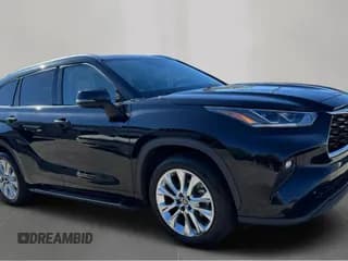 ✅ 2023 Toyota Highlander Limited • VIN: 5TDKDRAH1PS003356 • Lot: 89789775. Listed on Copart with 28,908 mi. Free auction sales archive from the USA and detailed vehicle history report at DreamBid. Image 1.