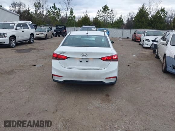 ✅ 2021 Hyundai Accent SE • VIN: 3KPC24A68ME142952 • Лот: 41222345. Опубликован ранее на IAAI с пробегом 87 619 миль. Бесплатный доступ к архиву аукционных продаж из США и подробный отчёт об истории автомобиля на DreamBid. Изображение 16.