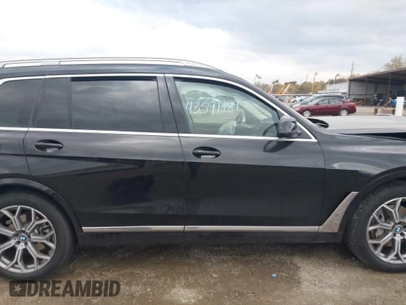 ✅ 2024 BMW X7 xDrive40i • VIN: 5UX23EM02R9U87667 • Лот: 43591181. Опубликован ранее на IAAI с пробегом Не указан. Бесплатный доступ к архиву аукционных продаж из США и подробный отчёт об истории автомобиля на DreamBid. Изображение 13.