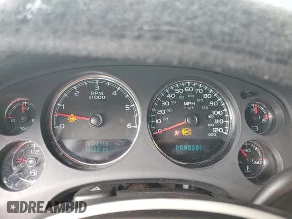 ✅ 2007 Chevrolet Suburban LTZ • VIN: 3GNFC16J97G232875 • Lot: 63295805. Listed on Copart with 194,662 mi. Free auction sales archive from the USA and detailed vehicle history report at DreamBid. Image 9.