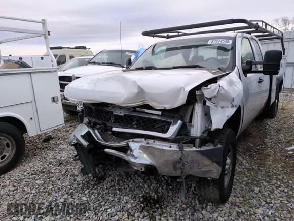 ✅ 2012 Chevrolet Silverado 2500HD • VIN: 1GB2KVCG4CZ270216 • Лот: 87874545. Опубликован ранее на Copart с пробегом 184 711 миль. Бесплатный доступ к архиву аукционных продаж из США и подробный отчёт об истории автомобиля на DreamBid. Изображение 13.