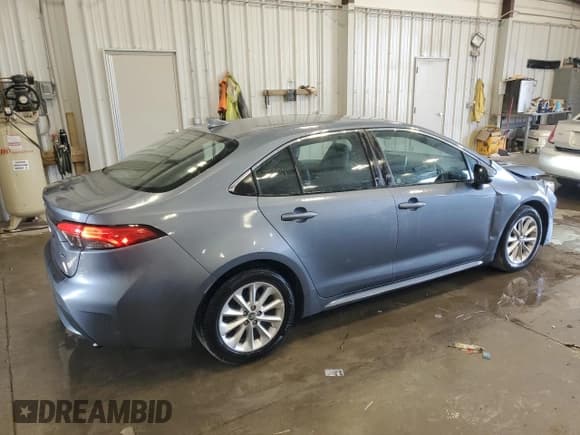 ✅ 2021 Toyota Corolla XLE • VIN: 5YFFPMAE3MP159131 • Лот: 67563435. Опубликован ранее на Copart с пробегом 62 202 миль. Бесплатный доступ к архиву аукционных продаж из США и подробный отчёт об истории автомобиля на DreamBid. Изображение 3.