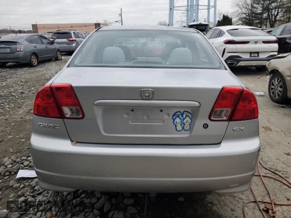 ✅ 2004 Honda Civic EX • VIN: 2HGES26894H582871 • Lot: 92175195. Wystawiony na Copart z przebiegiem 188 095 mil. Bezpłatny archiwum sprzedaży aukcyjnych z USA i szczegółowy raport historii pojazdu na DreamBid. Zdjęcie 6.