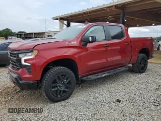 ✅ 2024 Chevrolet Silverado 1500 LT Trail Boss • VIN: 3GCUDFE84RG412664 • Lot: 57477365. Wystawiony na Copart z przebiegiem 812 mil. Bezpłatny archiwum sprzedaży aukcyjnych z USA i szczegółowy raport historii pojazdu na DreamBid. Zdjęcie 1.