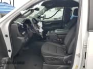 ✅ 2023 Chevrolet Silverado 1500 LT • VIN: 1GCPACEK7PZ231619 • Lot: 53517395. Wystawiony na Copart z przebiegiem 17 243 mil. Bezpłatny archiwum sprzedaży aukcyjnych z USA i szczegółowy raport historii pojazdu na DreamBid. Zdjęcie 7.