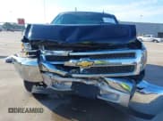 ✅ 2012 Chevrolet Silverado 1500 LS • VIN: 1GCRCREA7CZ302048 • Lot: 43437230. Wystawiony na IAAI z przebiegiem 206 561 mil. Bezpłatny archiwum sprzedaży aukcyjnych z USA i szczegółowy raport historii pojazdu na DreamBid. Zdjęcie 12.