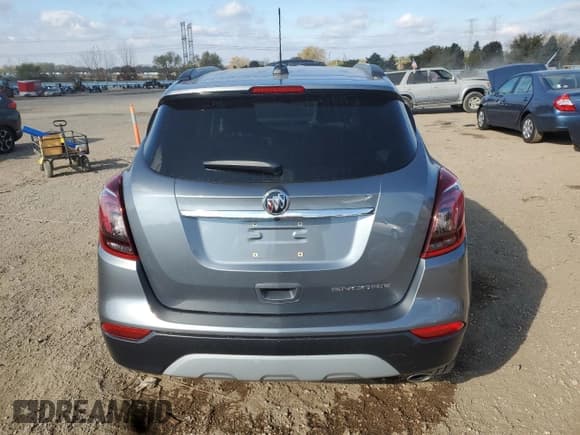 ✅ 2019 Buick Encore Preferred • VIN: KL4CJASB0KB790304 • Lot: 91078465. Wystawiony na Copart z przebiegiem 27 176 mil. Bezpłatny archiwum sprzedaży aukcyjnych z USA i szczegółowy raport historii pojazdu na DreamBid. Zdjęcie 6.
