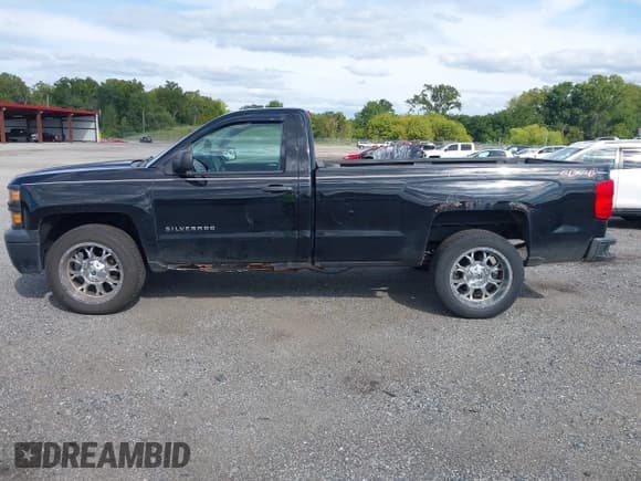 ✅ 2015 Chevrolet Silverado 1500 LS • VIN: 1GCNKPEH8FZ369085 • Лот: 43189749. Опубликован ранее на IAAI с пробегом 194 913 миль. Бесплатный доступ к архиву аукционных продаж из США и подробный отчёт об истории автомобиля на DreamBid. Изображение 14.