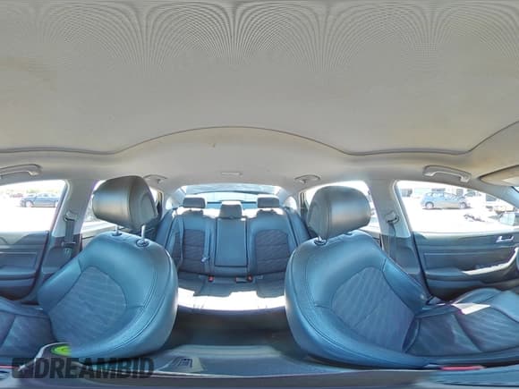 ✅ 2017 Hyundai Sonata Limited • VIN: 5NPE34AFXHH561733 • Лот: 80655555. Опубликован ранее на Copart с пробегом 147 456 миль. Бесплатный доступ к архиву аукционных продаж из США и подробный отчёт об истории автомобиля на DreamBid. Изображение 15.