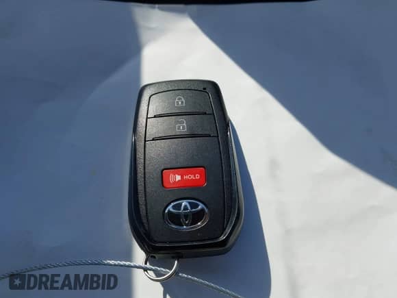 2025 Toyota Prius LE with VIN JTDADABU1S3029362, listed as a IAAI auction lot 43135899 with 1,521 mi miles and . Bid and sale history available at DreamBid. Image 11.