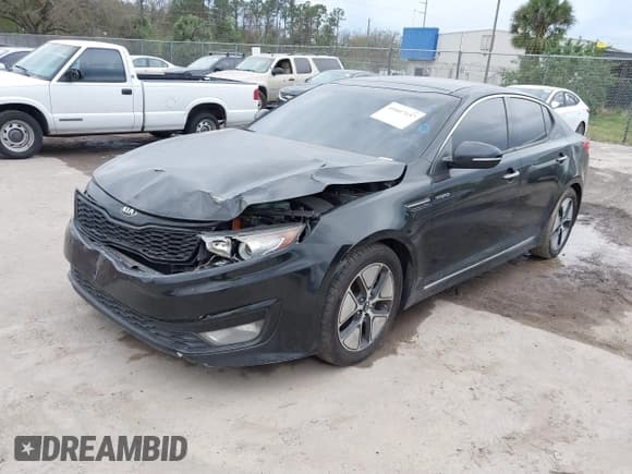 ✅ 2013 Kia Optima LX • VIN: KNAGM4AD4D5049980 • Lot: 41607157. Wystawiony na IAAI z przebiegiem 155 639 mil. Bezpłatny archiwum sprzedaży aukcyjnych z USA i szczegółowy raport historii pojazdu na DreamBid. Zdjęcie 2.