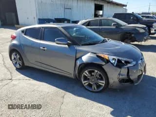 ✅ 2013 Hyundai Veloster w/Black Int • VIN: KMHTC6AD4DU093995 • Lot: 79312724. Wystawiony na Copart z przebiegiem 101 122 mil. Bezpłatny archiwum sprzedaży aukcyjnych z USA i szczegółowy raport historii pojazdu na DreamBid. Zdjęcie 4.