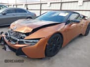✅ 2019 BMW i8 • VIN: WBY2Z6C56KVB83162 • Лот: 42730179. Опубликован ранее на IAAI с пробегом 45 445 миль. Бесплатный доступ к архиву аукционных продаж из США и подробный отчёт об истории автомобиля на DreamBid. Изображение 2.