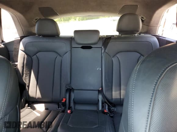 ✅ 2022 Audi Q8 Prestige • VIN: WA1FVBF1XND005269 • Лот: 50474954. Опубликован ранее на Copart с пробегом 21 283 миль. Бесплатный доступ к архиву аукционных продаж из США и подробный отчёт об истории автомобиля на DreamBid. Изображение 10.