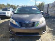 ✅ 2013 Toyota Sienna XLE AAS • VIN: 5TDYK3DC1DS400235 • Lot: 43493994. Listed on IAAI with 122,357 mi. Free auction sales archive from the USA and detailed vehicle history report at DreamBid. Image 12.