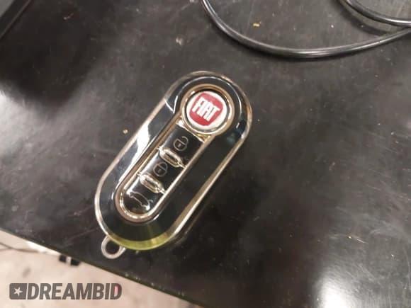 ✅ 2015 FIAT 500 Sport • VIN: 3C3CFFBR4FT562221 • Lot: 42252586. Listed on IAAI with 65,655 mi. Free auction sales archive from the USA and detailed vehicle history report at DreamBid. Image 11.