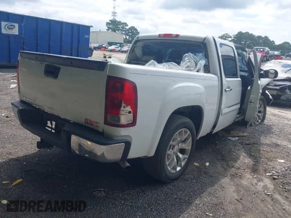 ✅ 2012 GMC Sierra 1500 SLE • VIN: 3GTP1VE04CG200140 • Lot: 42941829. Wystawiony na IAAI z przebiegiem Nie podano. Bezpłatny archiwum sprzedaży aukcyjnych z USA i szczegółowy raport historii pojazdu na DreamBid. Zdjęcie 4.