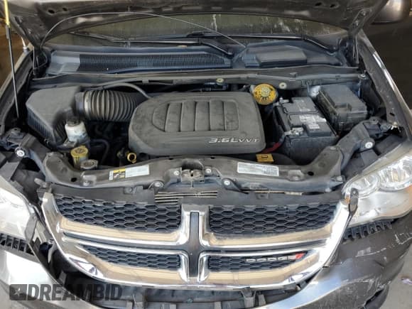 ✅ 2018 Dodge Grand Caravan SXT • VIN: 2C4RDGCG6JR264800 • Lot: 86268755. Listed on Copart with 102,551 mi. Free auction sales archive from the USA and detailed vehicle history report at DreamBid. Image 12.