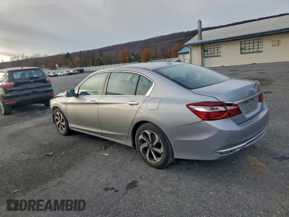 ✅ 2016 Honda Accord EX-L • VIN: 1HGCR2F8XGA154801 • Лот: 94066515. Опубликован ранее на Copart с пробегом 124 714 миль. Бесплатный доступ к архиву аукционных продаж из США и подробный отчёт об истории автомобиля на DreamBid. Изображение 2.