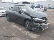 ✅ 2021 BMW 2 Series 228i • VIN: WBA53AK06M7H52167 • Lot: 41614382. Wystawiony na IAAI z przebiegiem 59 646 mil. Bezpłatny archiwum sprzedaży aukcyjnych z USA i szczegółowy raport historii pojazdu na DreamBid. Zdjęcie 1.