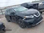 ✅ 2020 Nissan Rogue S • VIN: 5N1AT2MTXLC738768 • Лот: 42315752. Опубликован ранее на IAAI с пробегом 71 722 миль. Бесплатный доступ к архиву аукционных продаж из США и подробный отчёт об истории автомобиля на DreamBid. Изображение 1.