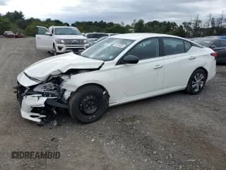 ✅ 2025 Nissan Altima S • VIN: 1N4BL4BV1SN328331 • Lot: 71219325. Listed on Copart with 4,301 mi. Free auction sales archive from the USA and detailed vehicle history report at DreamBid. Image 1.