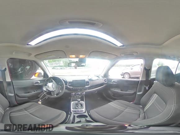 ✅ 2022 Hyundai Venue SEL • VIN: KMHRC8A34NU161078 • Lot: 70481165. Listed on Copart with 75,587 mi. Free auction sales archive from the USA and detailed vehicle history report at DreamBid. Image 16.