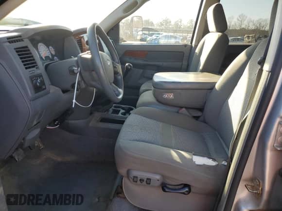 2006 Dodge 3500 SLT с VIN 3D7ML49C66G220251, выставлен на аукционе Copart как лот 85079474 с пробегом 273 666 миль миль и Списание • Salvage title. История ставок и продаж доступна на DreamBid. Изображение 7.