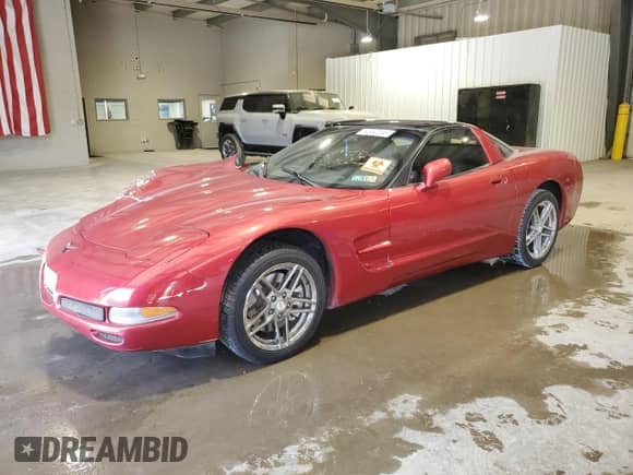 2001 Chevrolet Corvette z VIN 1G1YY22G515102750, wystawiony jako Copart lot #84862035 z przebiegiem Nie podano mil oraz Szkoda całkowita • Salvage title. Historia ofert i sprzedaży dostępna na DreamBid. Obrazek 1.