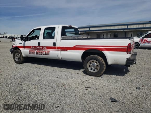 ✅ 2005 Ford F-250 XL • VIN: 1FTSW21535EC49075 • Лот: 49804265. Опубликован ранее на Copart с пробегом 31 506 миль. Бесплатный доступ к архиву аукционных продаж из США и подробный отчёт об истории автомобиля на DreamBid. Изображение 2.