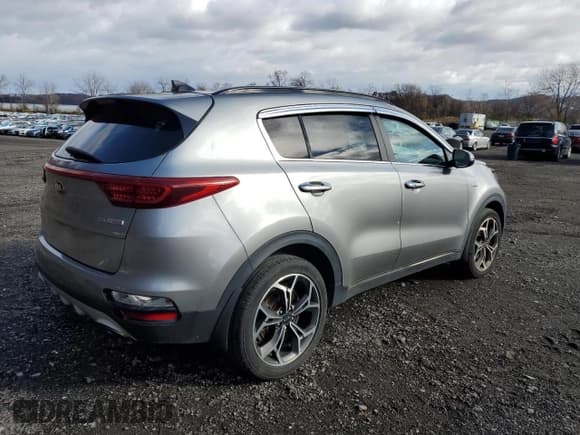 ✅ 2020 Kia Sportage SX Turbo • VIN: KNDPRCA67L7833170 • Lot: 92394155. Wystawiony na Copart z przebiegiem 64 117 mil. Bezpłatny archiwum sprzedaży aukcyjnych z USA i szczegółowy raport historii pojazdu na DreamBid. Zdjęcie 3.