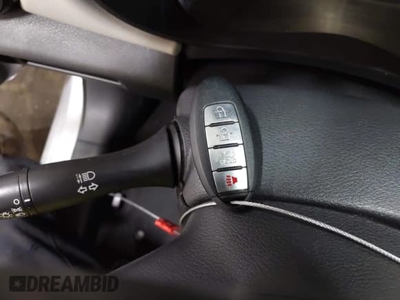 ✅ 2021 Nissan Versa SV • VIN: 3N1CN8EVXML868021 • Lot: 43240178. Wystawiony na IAAI z przebiegiem 77 112 mil. Bezpłatny archiwum sprzedaży aukcyjnych z USA i szczegółowy raport historii pojazdu na DreamBid. Zdjęcie 11.