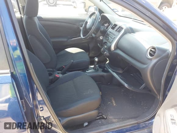 ✅ 2013 Nissan Versa S Plus • VIN: 3N1CN7AP5DL871233 • Lot: 42924072. Wystawiony na IAAI z przebiegiem 132 797 mil. Bezpłatny archiwum sprzedaży aukcyjnych z USA i szczegółowy raport historii pojazdu na DreamBid. Zdjęcie 5.