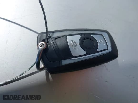 ✅ 2012 BMW 7 Series 740i • VIN: WBAKA4C52CDS99456 • Lot: 42104455. Listed on IAAI with 135,817 mi. Free auction sales archive from the USA and detailed vehicle history report at DreamBid. Image 11.