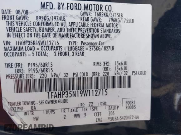 ✅ 2009 Ford Focus SE • VIN: 1FAHP35N19W112715 • Lot: 43898404. Wystawiony na IAAI z przebiegiem 126 910 mil. Bezpłatny archiwum sprzedaży aukcyjnych z USA i szczegółowy raport historii pojazdu na DreamBid. Zdjęcie 9.