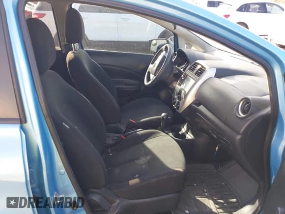 ✅ 2015 Nissan Note S Plus • VIN: 3N1CE2CP7FL357547 • Lot: 43809373. Wystawiony na IAAI z przebiegiem 85 030 mil. Bezpłatny archiwum sprzedaży aukcyjnych z USA i szczegółowy raport historii pojazdu na DreamBid. Zdjęcie 5.