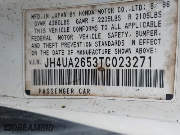 ✅ 1996 Acura TL Premium • VIN: JH4UA2653TC023271 • Lot: 41940906. Wystawiony na IAAI z przebiegiem 302 918 mil. Bezpłatny archiwum sprzedaży aukcyjnych z USA i szczegółowy raport historii pojazdu na DreamBid. Zdjęcie 9.