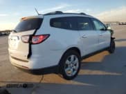 ✅ 2017 Chevrolet Traverse LT • VIN: 1GNKRGKD1HJ155127 • Лот: 91131105. Опубликован ранее на Copart с пробегом 141 643 миль. Бесплатный доступ к архиву аукционных продаж из США и подробный отчёт об истории автомобиля на DreamBid. Изображение 3.
